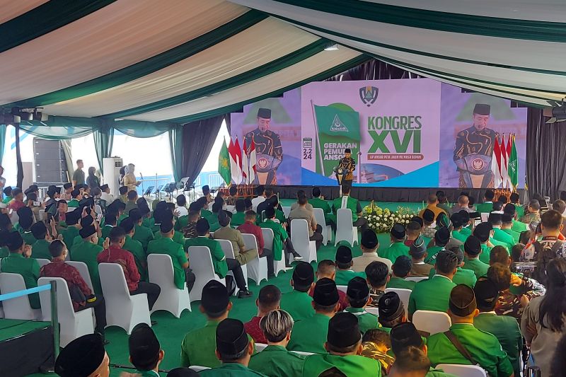 Kode Ketum Ansor Sapa Nama Belakang Kapolri dan Panglima TNI di depan Jokowi