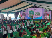 Kode Ketum Ansor Sapa Nama Belakang Kapolri dan Panglima TNI di depan Jokowi