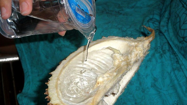 Belah Durian di Negeri Aing, Mitos hingga Cara Memilih yang Maknyus