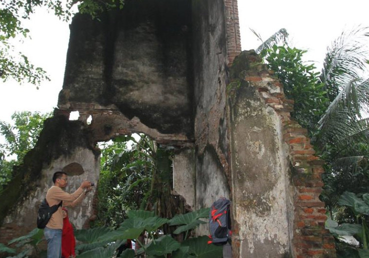 Kisah Jawara Betawi Entong Gendut Melawan Tuan Tanah 