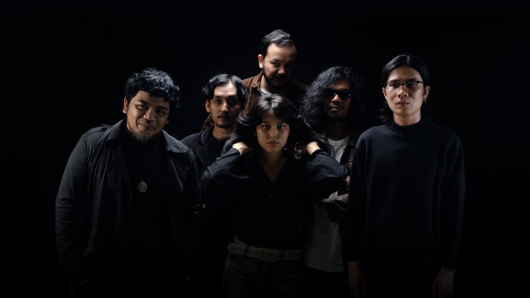 Yoko City Ghost Siapkan Keberangkatan dengan 'Sputnik-1'