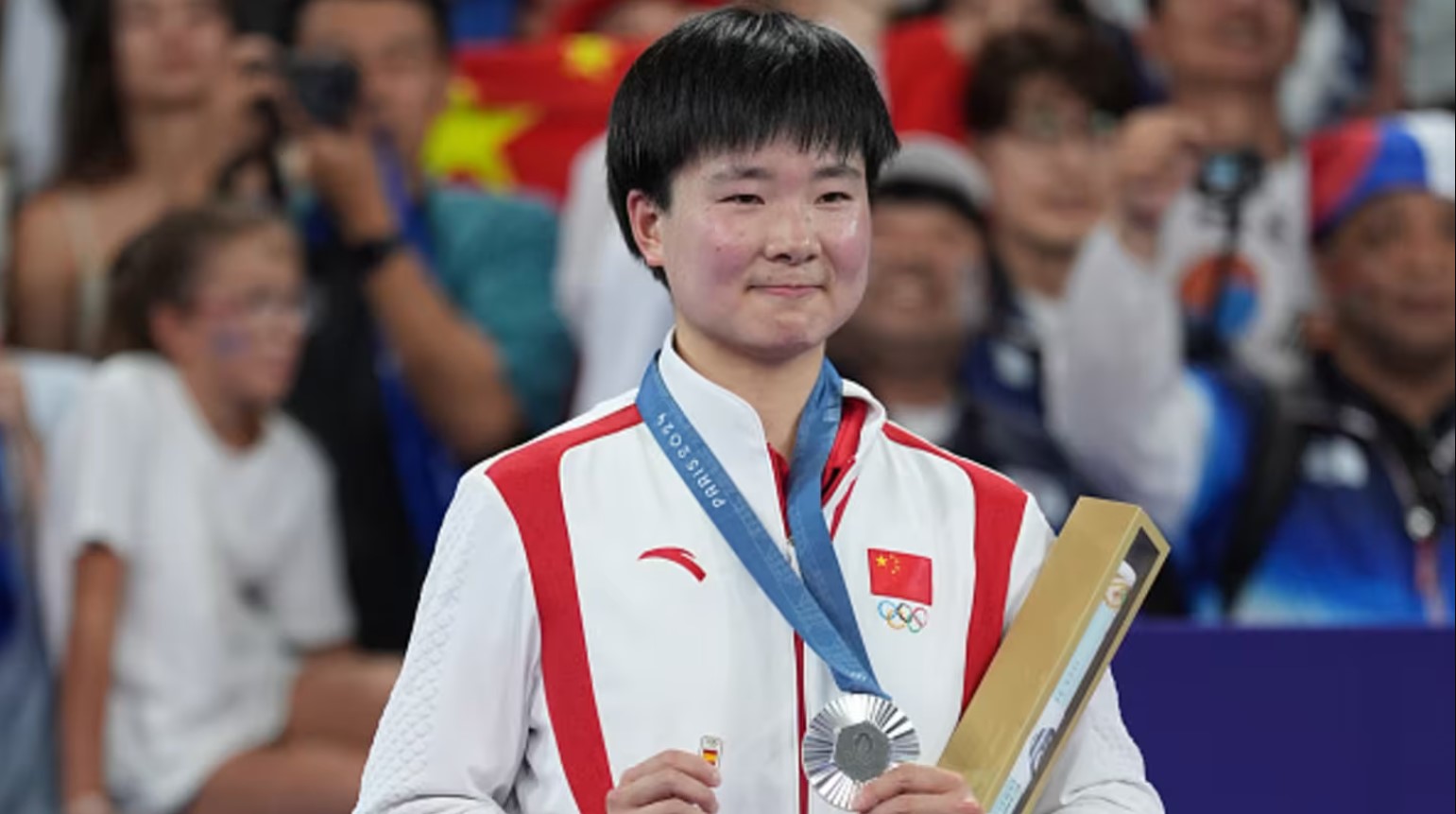 Aksi He Bingjiao Bawa Pin Spanyol untuk Hormati Carolina Marin Viral hingga Panen Pujian
