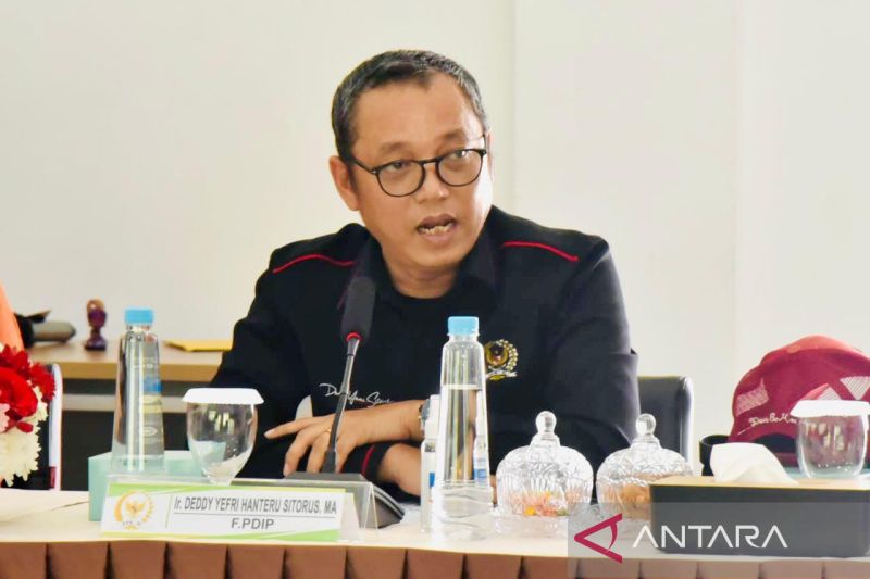 Politikus PDIP Nilai Penunjukan Luhut Urus Minyak Goreng Berpotensi Timbulkan Konflik Kepentingan