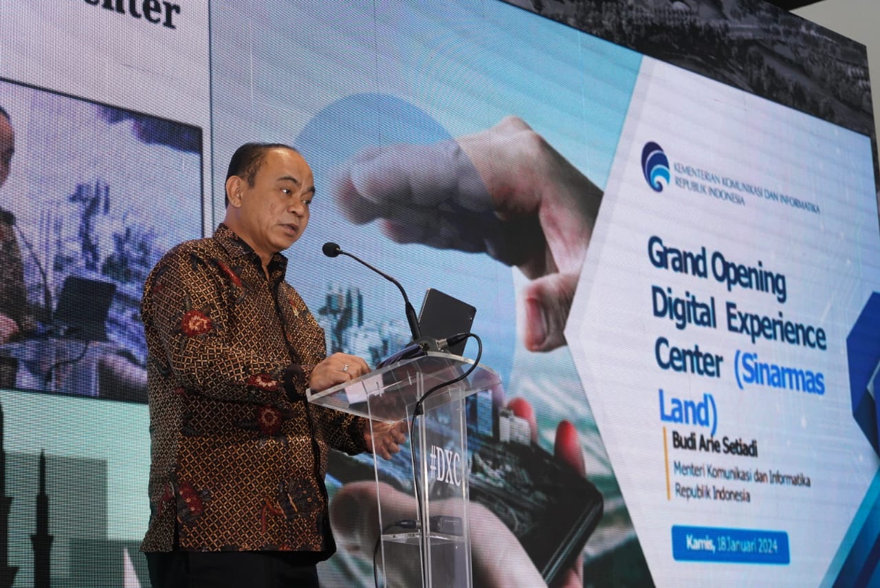 Menkominfo, Budi Arie Setiadi, saat hadir di acara peresmian Digital Experience Center