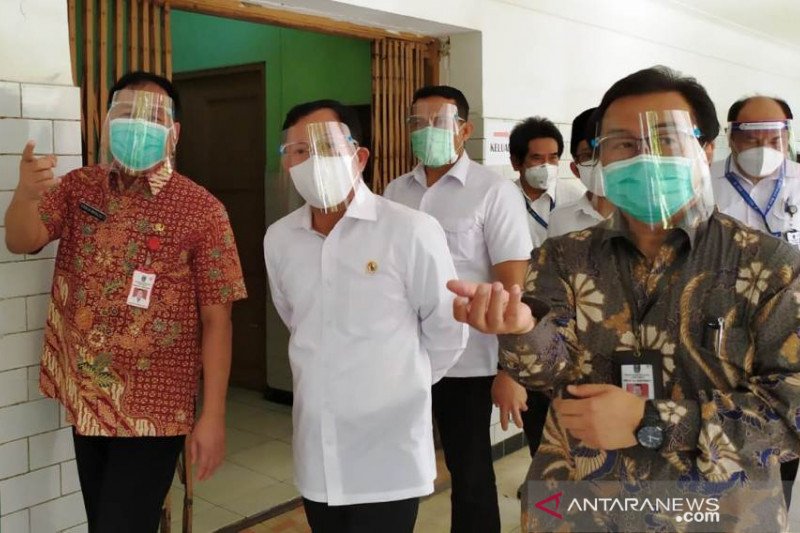 Menkes Terawan