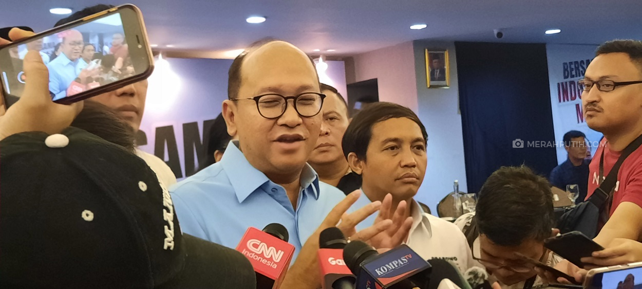 Awali Kampanye, TKN Prabowo-Gibran Bagi-bagi Makan Siang dan Susu Gratis di Seluruh Indonesia