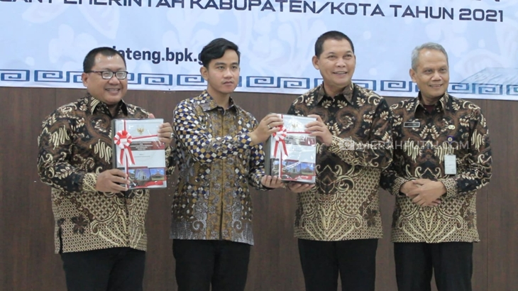 Dapat Penilaian Opini WTP Perdana, Gibran Sebut Ada Banyak Evaluasi