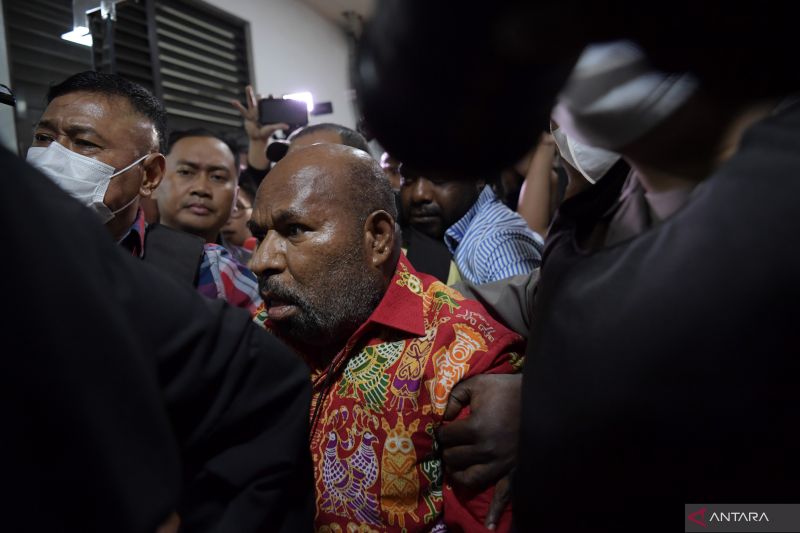 Buntut Penangkapan Lukas Enembe, 19 Orang Ditangkap dan 1 Tewas