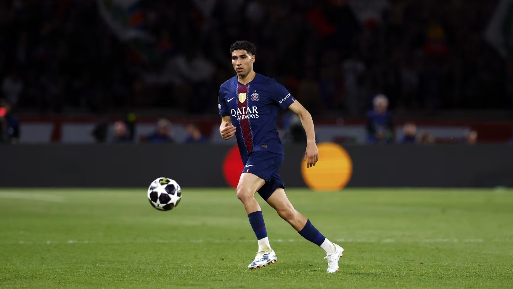 Kabar Buruk Buat PSG! Achraf Hakimi Cedera, Harus Absen Lawan Bayern Munchen