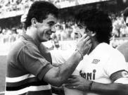 25 November Memperingati Hari Apa? 1 Ikon Sepak Bola dan 2 Legenda MU Berpulang