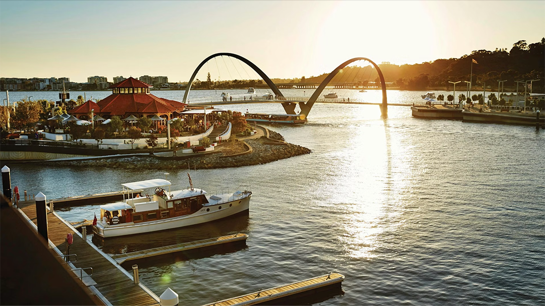 Menikmati Musim Panas di Perth, dari Keindahan Senja di Swan River hingga Mencicip Kuliner di Pasar Lokal