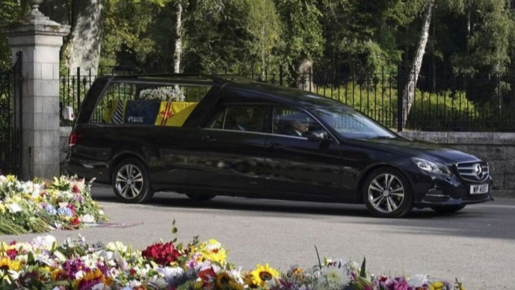 Spesifikasi Mobil Jenazah Ratu Elizabeth II 