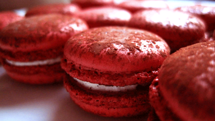 Resep Red Velvet Macaroon, Kue Kering Imut Warna Maroon