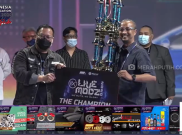 Menang Modifikasi Taksi Ex-Banjir, Fitra Eri Bawa Pulang Piala IMX 2020