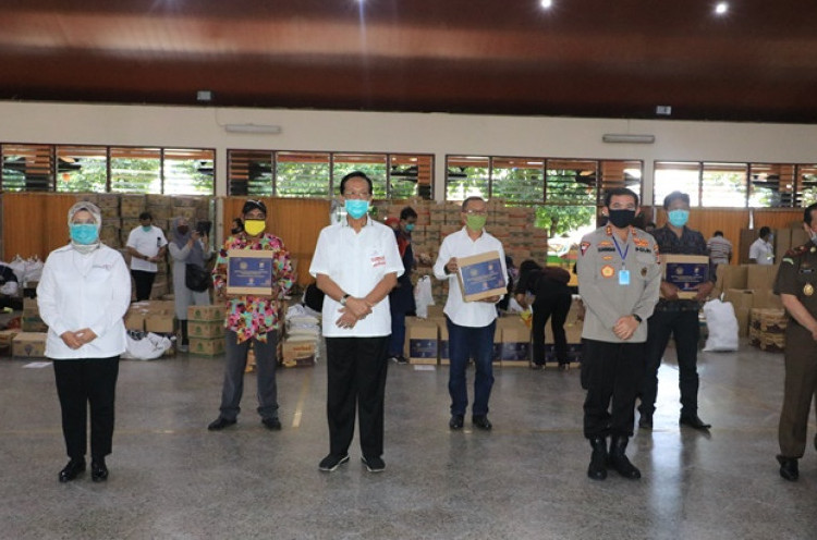  Pelaku Wisata di Yogyakarta Terima Paket Sembako dari Kemenparekraf