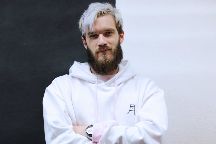 5 'Influencer' Instagram Dengan Penghasilan Tertinggi Di Dunia