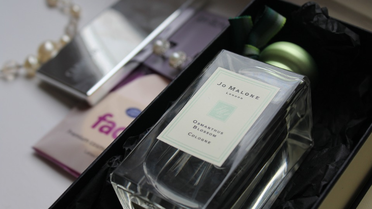 Begini Cara Membedakan Parfum Asli atau Palsu