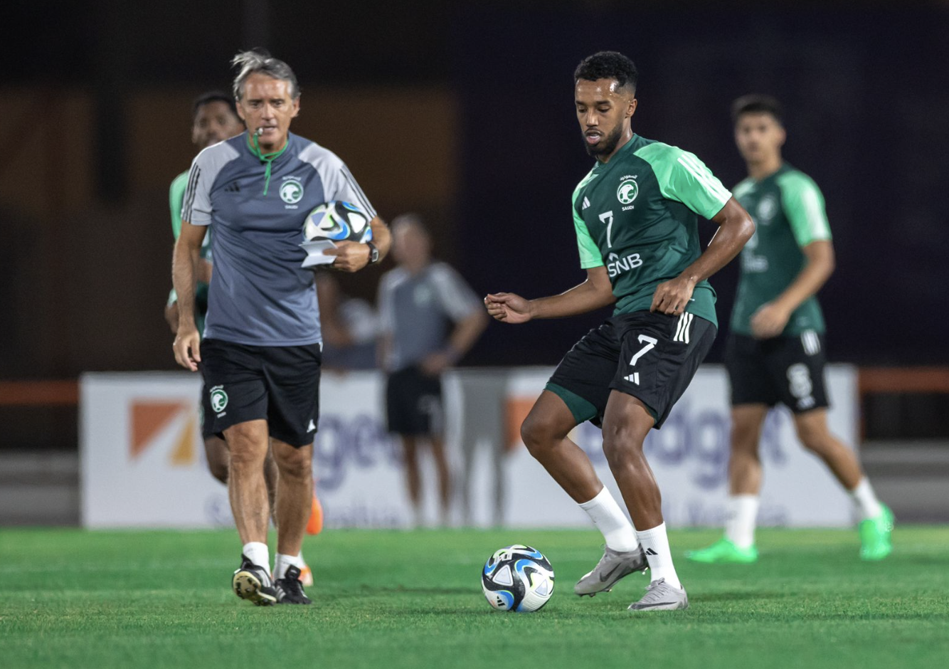 Pelatih Arab Saudi Roberto Mancini Ingin Pastikan Skuad Terbaik Melawan Timnas Indonesia