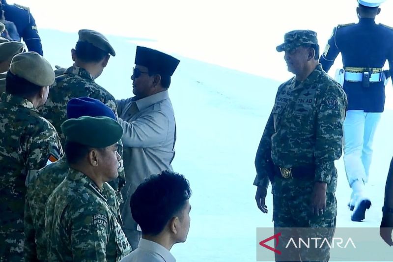 Prabowo Bergerak Cepat Jadi 'Penata Baret', Dua Pejabat Penting Kena Koreksi Langsung di Muka Umum