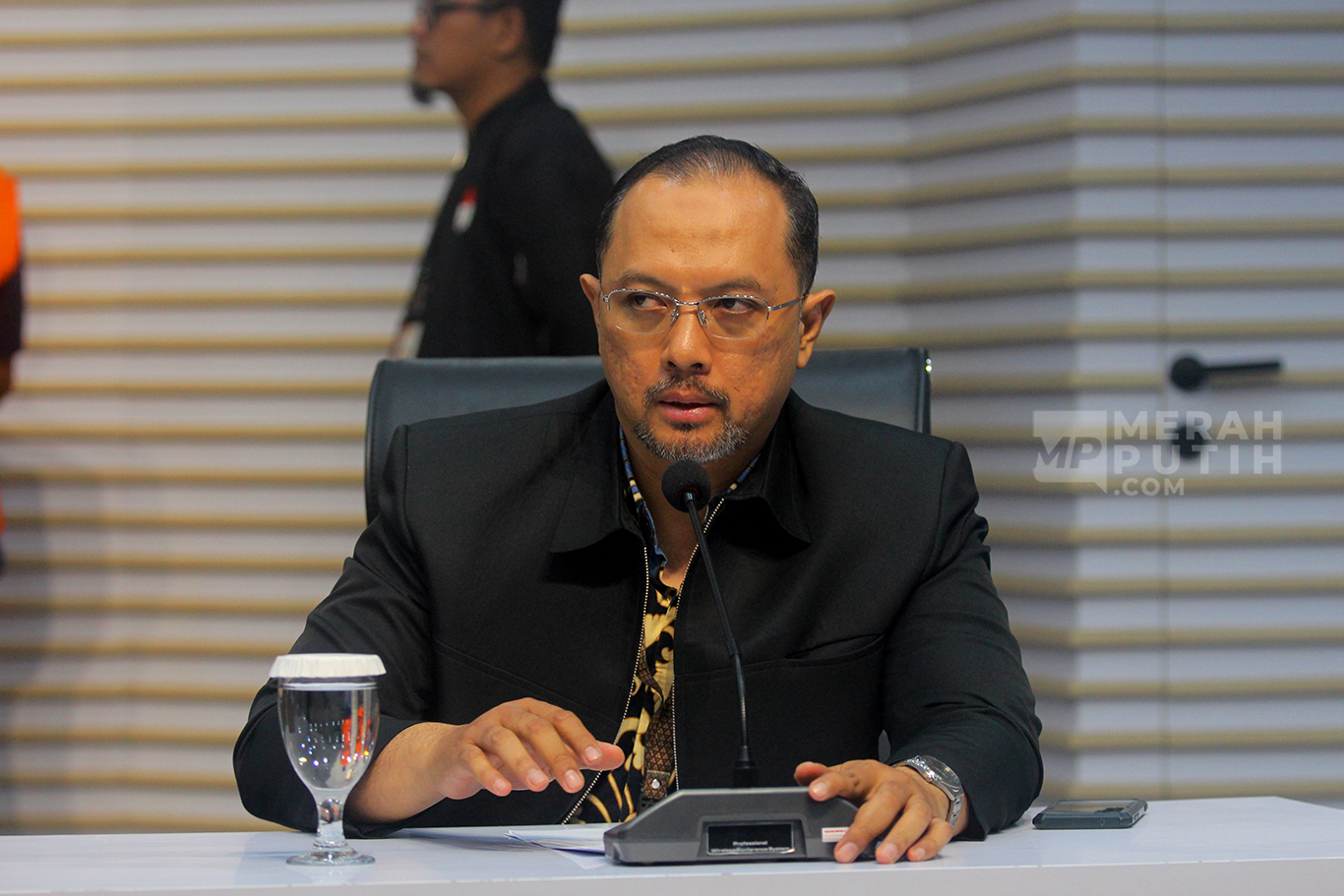 KPK Dalami Ahmad Ali soal Dugaan Gratifikasi Metrik Ton Batu Bara dari Rita Widyasari