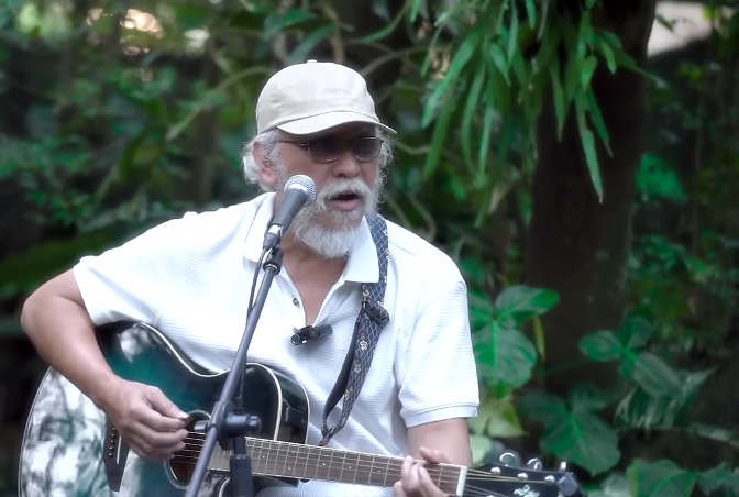 Lirik lagu Manusia Setengah Dewa Iwan Fals