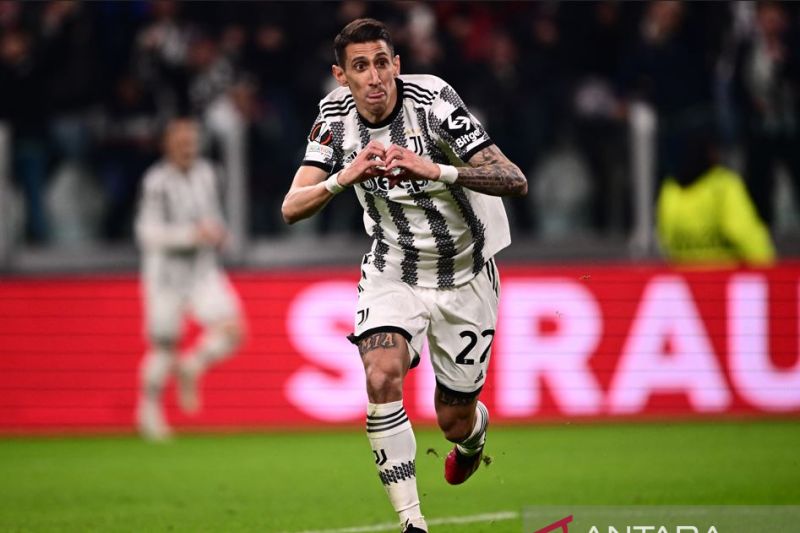 Selebrasi Angel Di Maria setelah mencetak gol kemenangan Juventus dalam pertandingan leg pertama babak 16 Liga Europa melawan SC Freiburg di Allianz Stadium pada 10 Maret 2023. ANTARA/AFP/Marco BERTORELLO