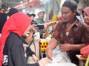 Serap Aspirasi Pedagang Probolinggo, Atikoh Ganjar Singgung Kedaulatan Kedelai