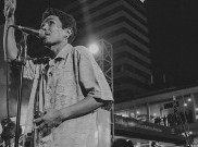 Lirik Lagu 'Kursi Goyang' dari Fourtwnty yang tak Kalah Menenangkan