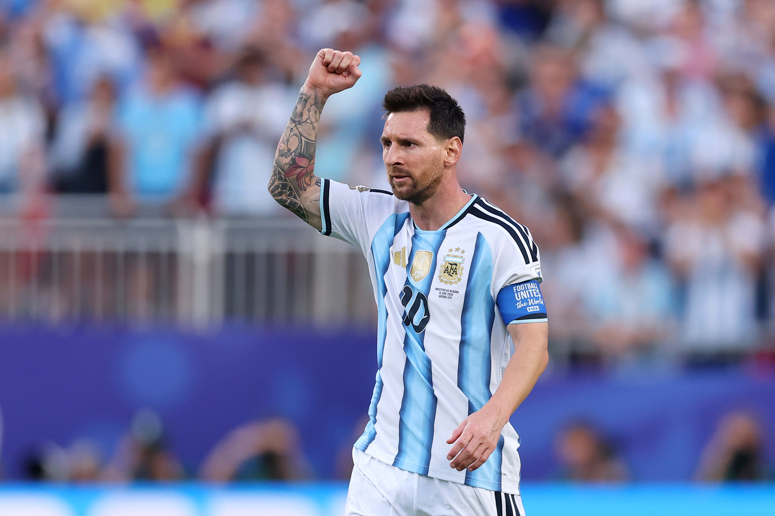 Lionel Messi Cetak Hattrick Lawan Aljazair, Insiden dengan Aissa Mandi Jadi Perdebatan