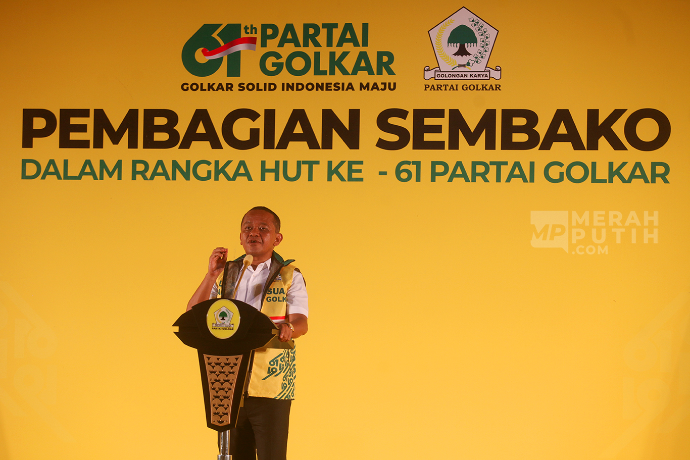 Bahlil Lahadalia Minta Soeharto Jadi Pahlawan Nasional, Ungkit Peran Transmigrasi dalam 'Menjodohkan' Suku Jawa dan Papua