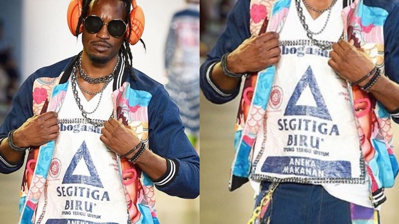 Kaus Segitiga Biru Tampil di Panggung New York Fashion Week 2019