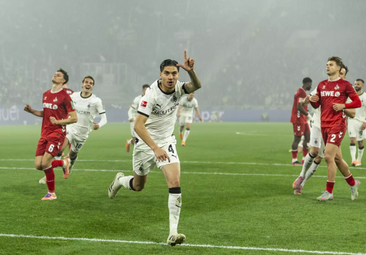 Kevin Diks Resmi Pecah Telur Gol Perdana di Bundesliga, Bawa Monchengladbach Pecundangi Koln 