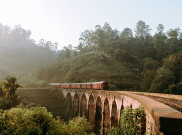 Jalur Kereta Api Terindah Asia di Sri Lanka 