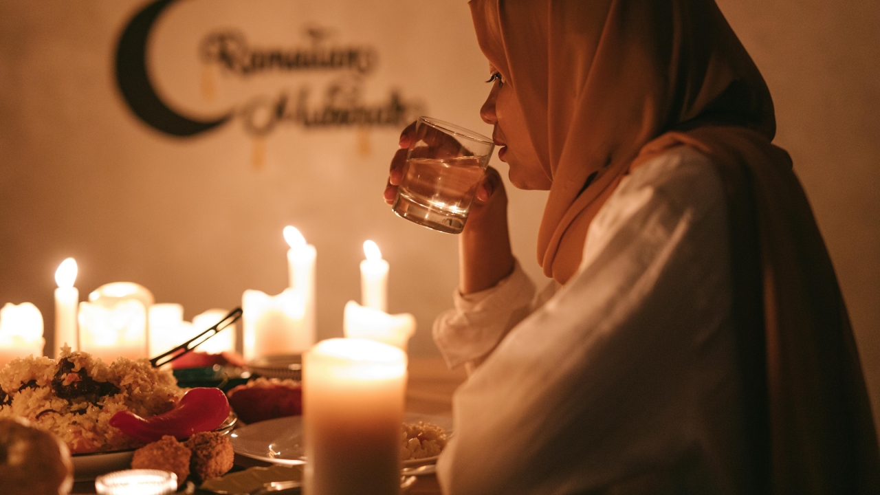 Jadwal Imsakiyah - Buka Puasa Jakarta dan Sekitarnya Senin 23/2 (5 Ramadan 1447 H)