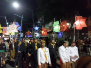 Kirab Malam Selikuran Ramadan Keraton Surakarta, 1.000 Tumpeng Dibagikan untuk Warga