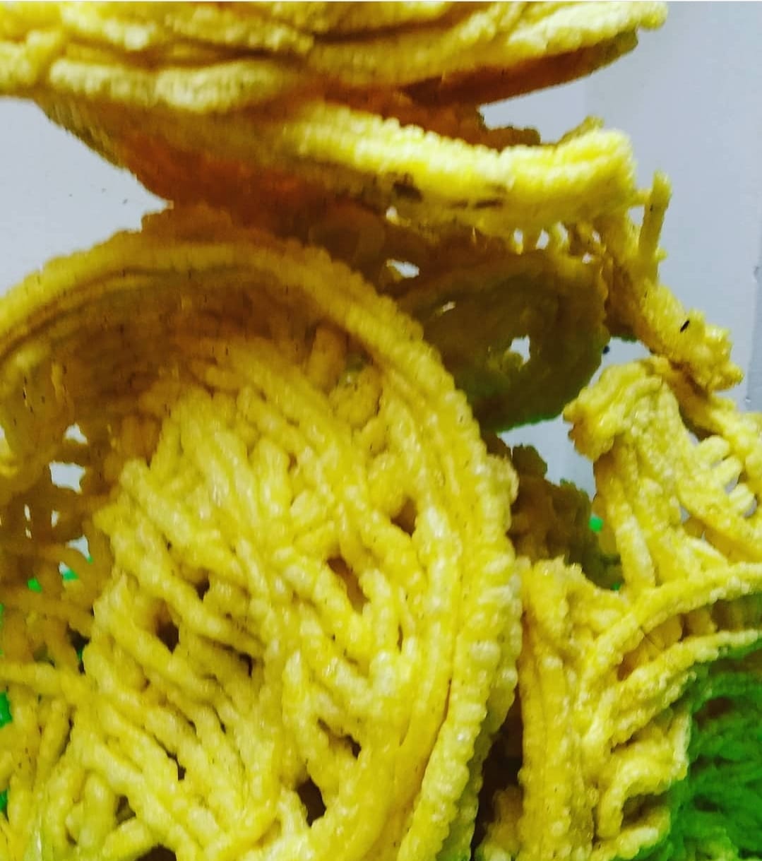 kerupuk mi 