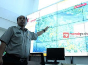 BNPB Tegaskan Isu Gunung Galunggung Meletus Hoax 