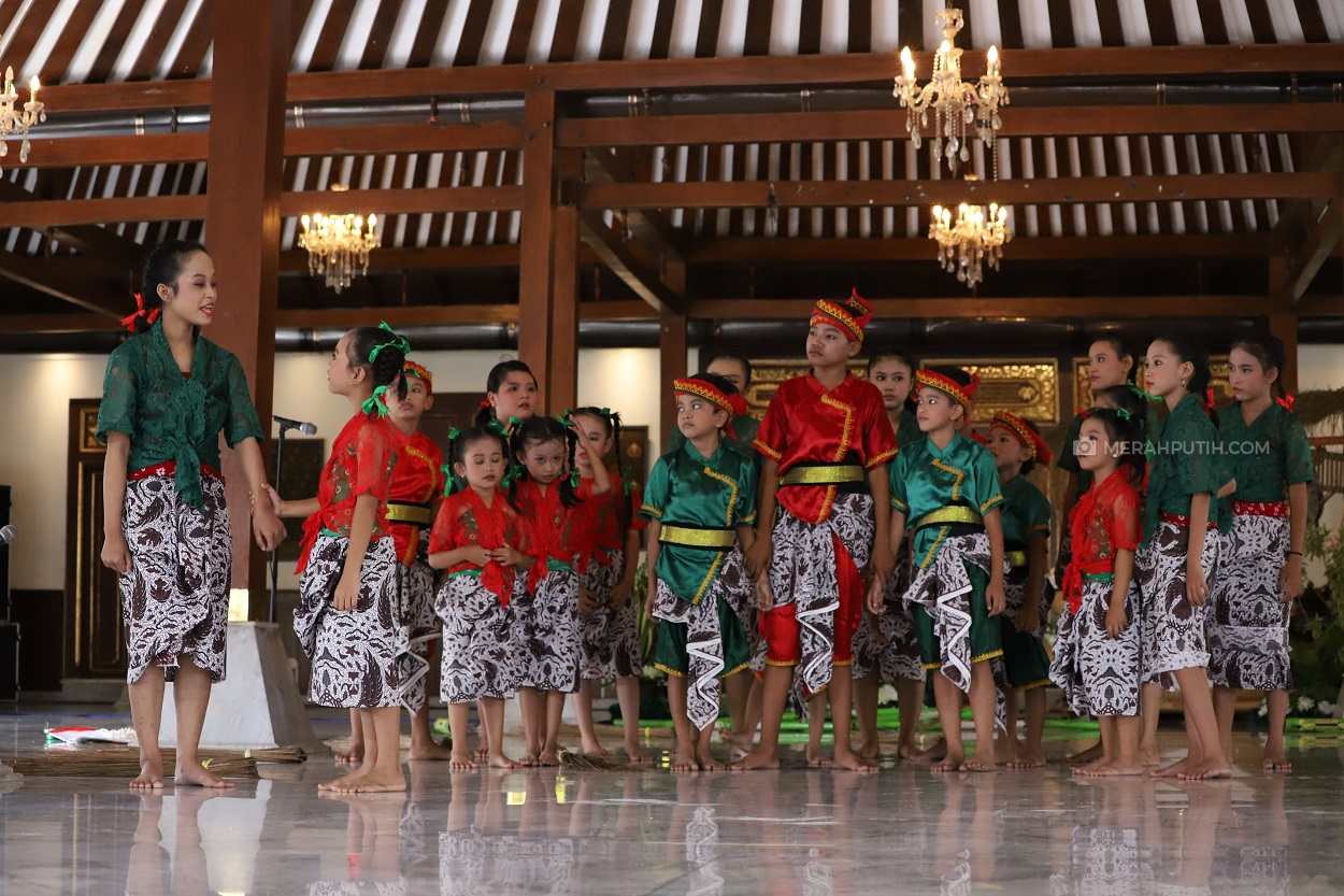 Lestarikan Permainan Tradisional, Gibran Adakan Festival Bocah Dolanan