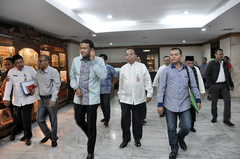 DPRD DKI: Anies Ingin Selamatkan Nyawa Rakyat Sesuai Instruksi Jokowi