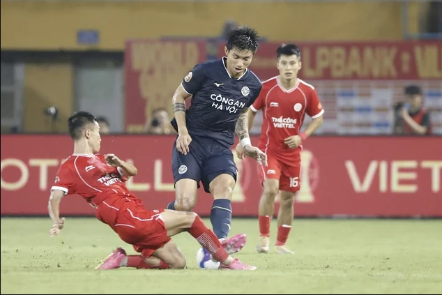Doan Van Hau Berulah, Lakukan Tekel Horor ke Doan Ngoc Tan Sampai Absen Bela Timnas Vietnam di FIFA ASEAN Cup 2026