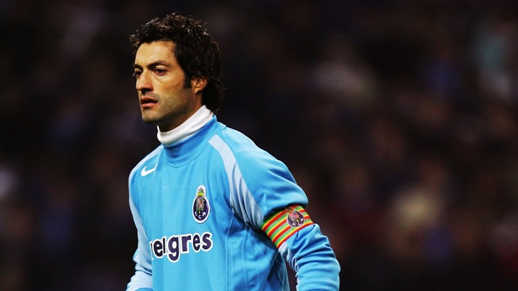 Mantan kiper Barcelona, Vitor Baia. (Screenshoot/YouTube)
