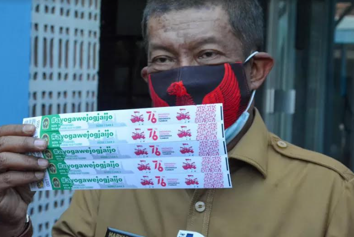 Permudah Identifikasi, Pemkot Yogyakarta Bagikan Gelang Vaksinasi ke Warga
