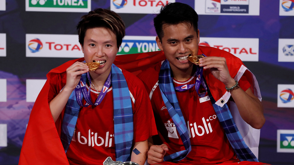 Owi/Butet Juara di Kejuaraan Dunia Bulu Tangkis 2017