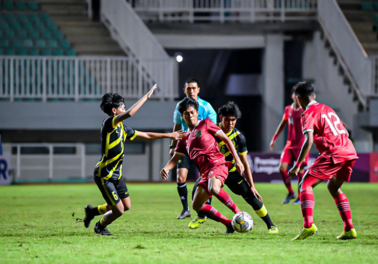 Timnas Indonesia U-17 Kalah Telak dengan Malaysia U-17, Bima Sakti Minta Maaf
