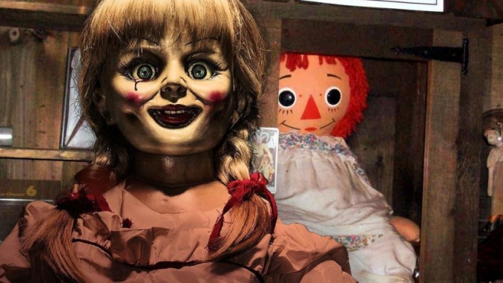 Sempat Kabur, Boneka Horor Annabelle Kembali ke Warrens Museum