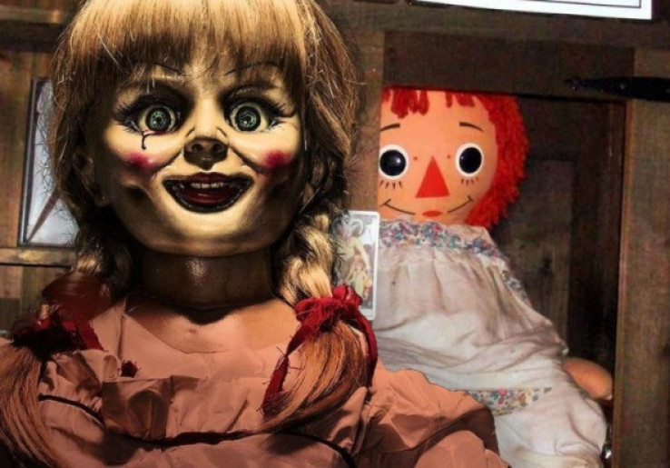 Sempat Kabur, Boneka Horor Annabelle Kembali ke Warrens Museum