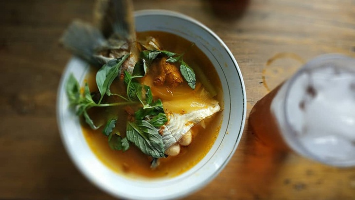 Berwisata Kuliner di Palembang, Pindang Patin Jangan Sampai Lewat