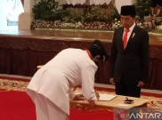 Sultan Hamengku Buwono X Dilantik Jokowi Jadi Gubernur DIY