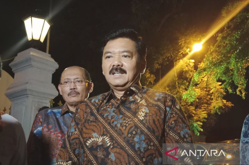 Hadi Pilih Pendekatan Gereja Buat Bebaskan Pilot Susi Air