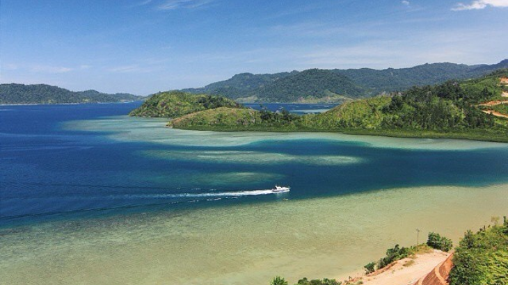 Pantai Mandeh Sumbar
